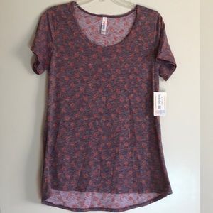 NWT Lularoe Classic T